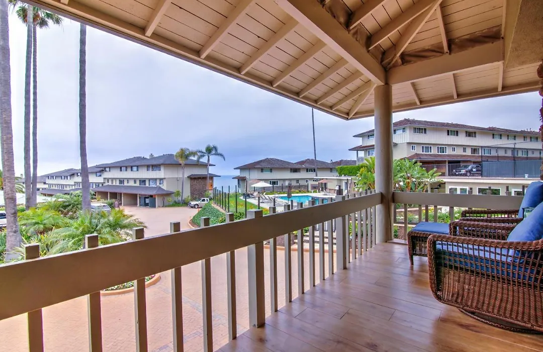 Palms Retreat-1