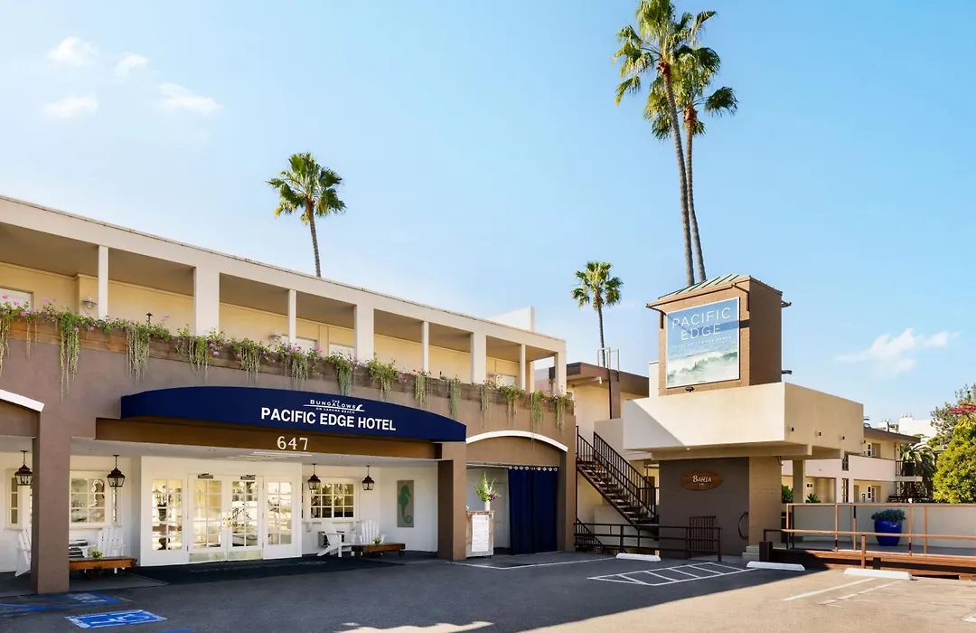 Pacific Edge Hotel-1
