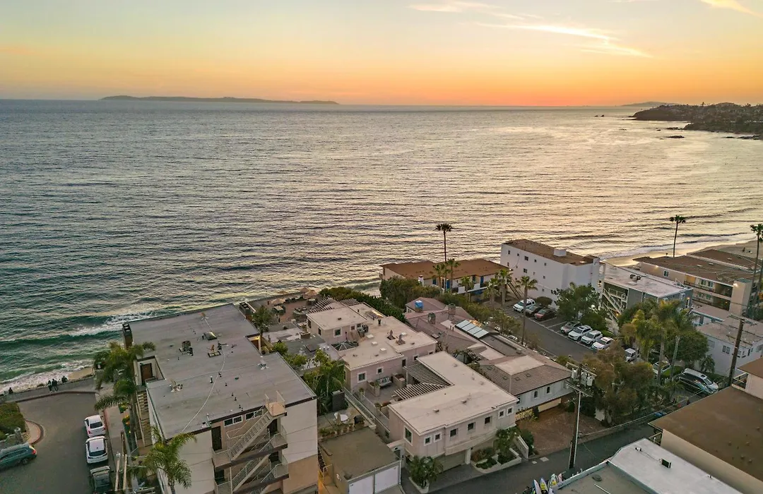 Laguna Villa-1